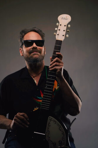 Colin John plays tribute to Led Zeppelin on the sitar